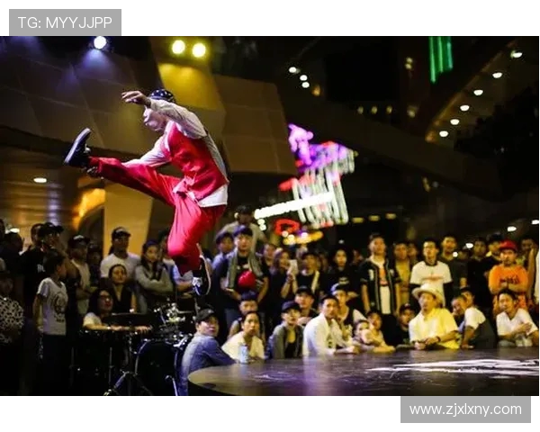 南京街舞队意识形态的深度对比与文化影响分析 南京街舞队意识形态的深度对比与文化影响分析