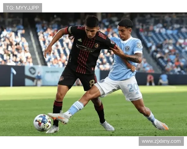 亚特兰大与海法的精彩对决结果揭晓，赛场火花四溅引人关注